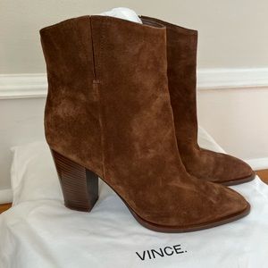 Vince Erving ankle boots chestnut suede 9